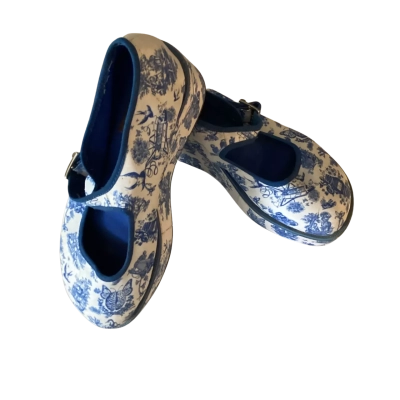  Womens  Size 7 Espadrilles Blue / Pattern / White 
