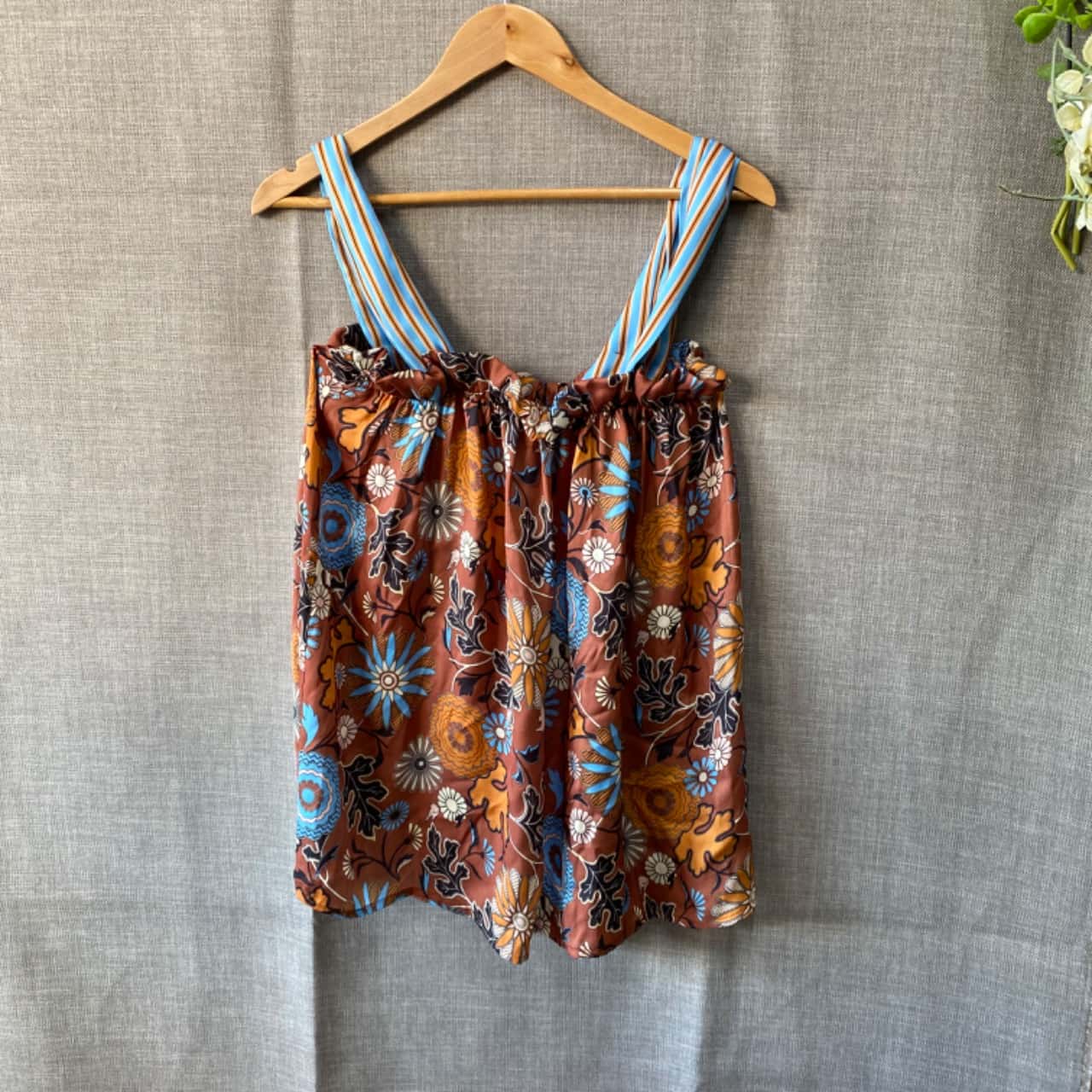 Kate Laltramoda Woman's Size S/M Singlet Blue/Brown/Floral