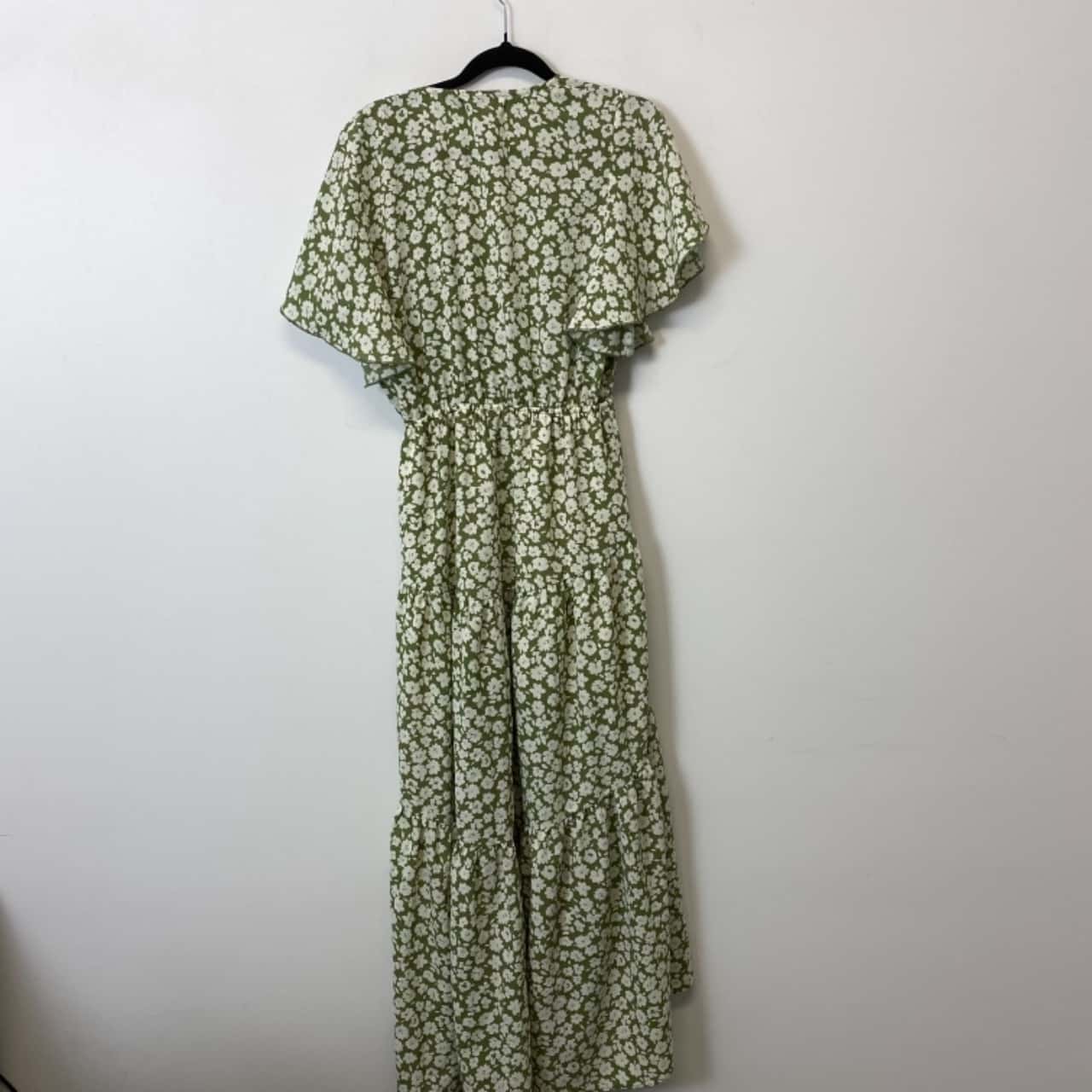 Whyte Valentyne Womens Size 10 Floral Dress Green (s)
