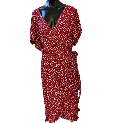 YOY + ALL  Womens  Size 24 Wrap Dress Floral / Red 
