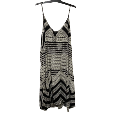 Santa  Size 26 Casual Dress / Free Size Dress Black  / White 