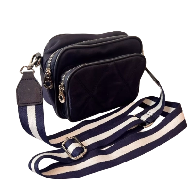 Blue Illusion Womens Quilted Crossbody Bag Navy White