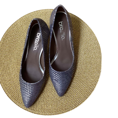  Womens  Size 37 Heels Brown / Gold 