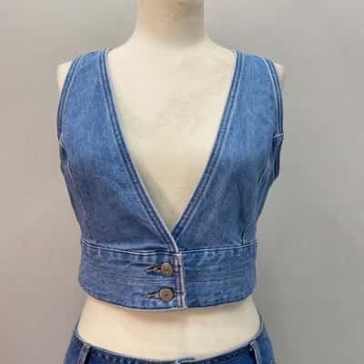 Levis Womens  Size S Cropped Top Blue 