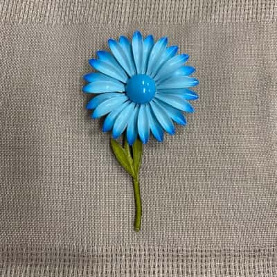  Womens Light Blue Flower Brooch