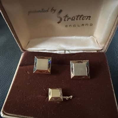  Stratton England Mens Cufflinks and Tie Pin Gold Tone