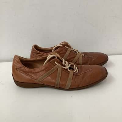 Hugo Boss Leather Sneakers Brown Size 44