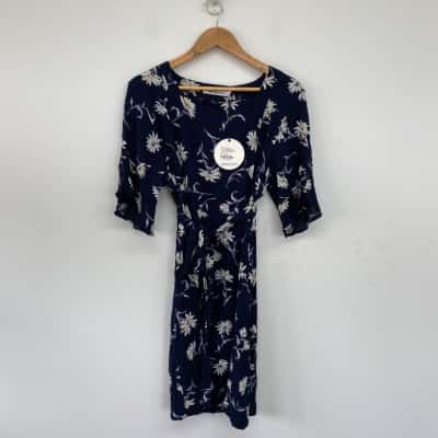 Bird Keepers Daisy Print The Flutter Sleeve Shift Dress  Size 16 