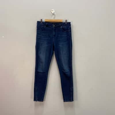 Witchery Womens  Size 10 Cropped 3/4 Jeans Blue 