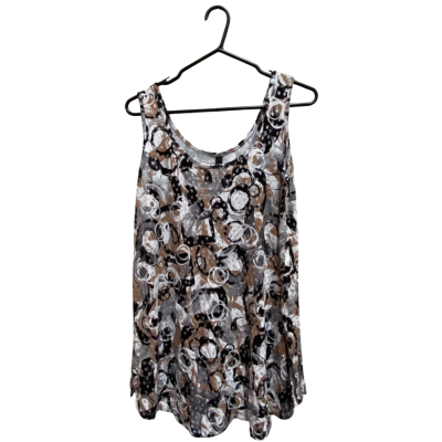 Taking Shape Womens  Size 12 Tank Top Pattern / White 