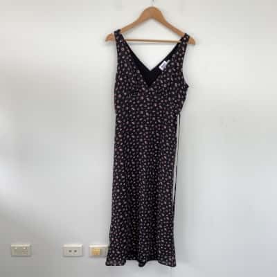 Princess Polly Black Floral Sariah Midi Dress  Size 12 