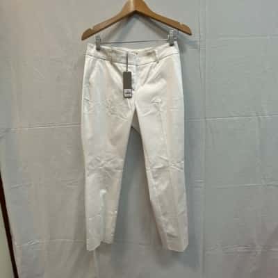 Sussan Womens  Size 8 White trousers