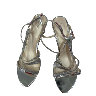 Betts Womens  Size 10 Silver Strappy Shoes