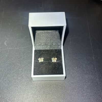 Butterfly earrings silver tone