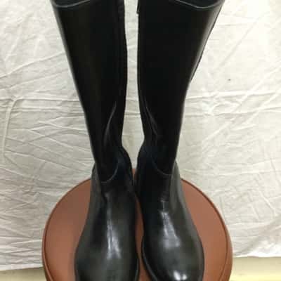 Taking Shape Womens Size 39 Boots Black RRP: $249.99