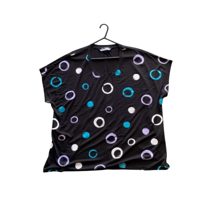 Taking Shape Pretty Basics Women’s Size M Top