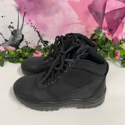 Brand new Mongrel Boots Womens  Size 5 Black- work boots 