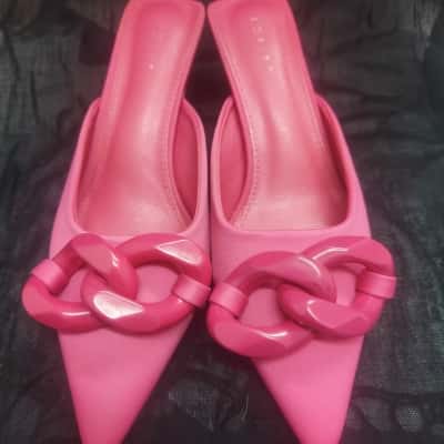 Tokito Womens  Size 7 Heels Pink  