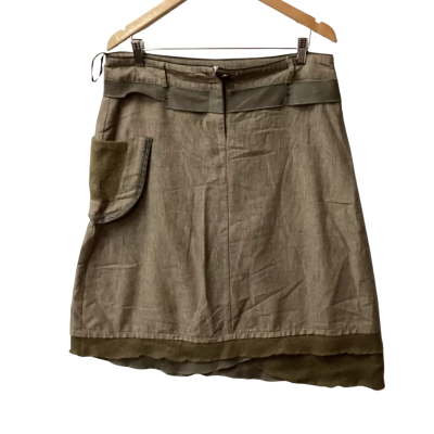 Boo Radley Womens  Size L Asymmetrical Hemline Skirt KhakiB 
