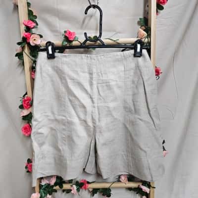 Womens Country Road Beige Linen Shorts Size 8