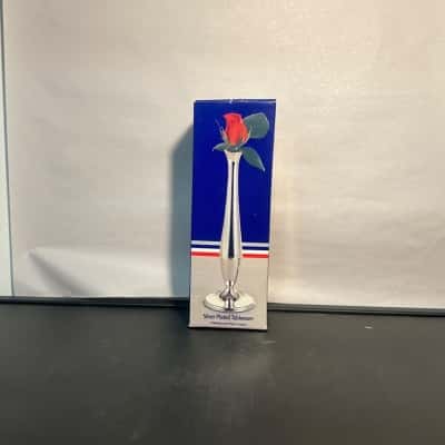 Queen Anne  silver plated bud vase 
