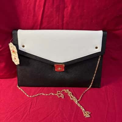 Fashion Only  Women's Black  / White Envelope Clutch Bag