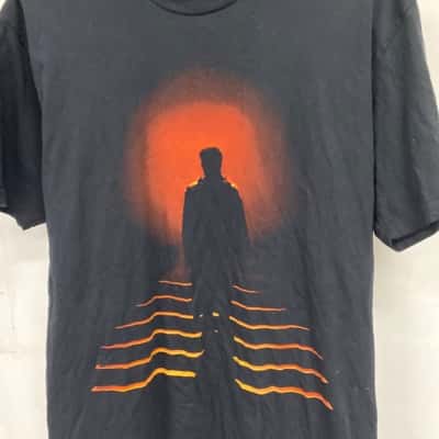 The message Mens  Size L Short Sleeve T-shirt Black  