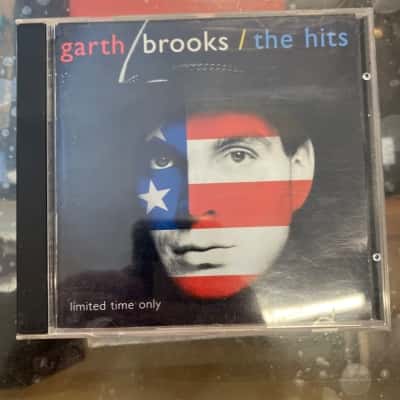 Garth brooks the hits
