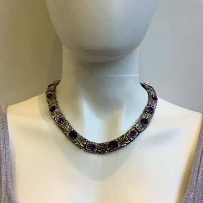 COSTUME - WOMENS Silvertone Choker Necklace with Purple Plastic Stone  #22