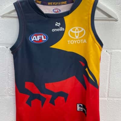 AFL Kids  Size 5 / 6  crows jersey 