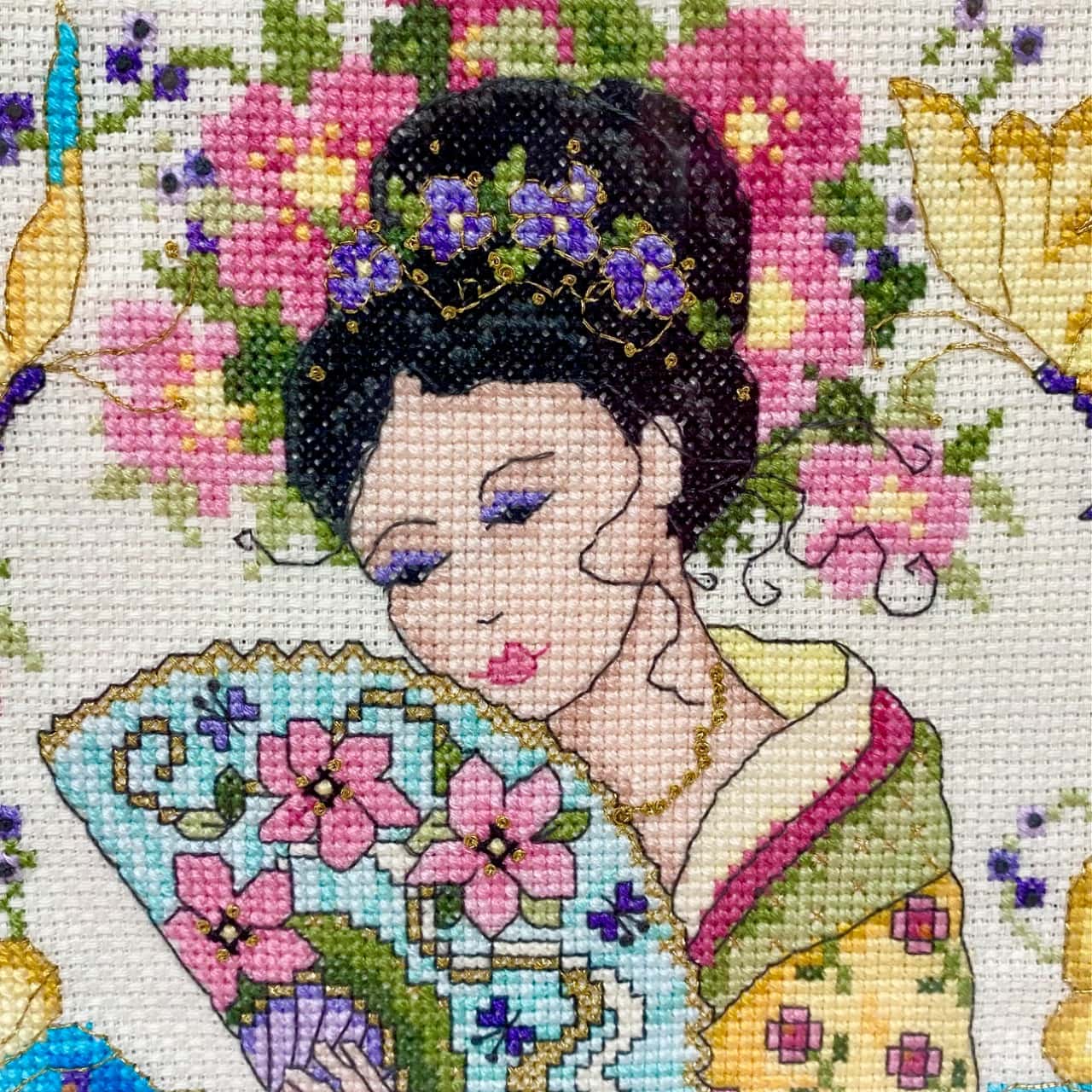 Stunning Japanese Lady Cross Stitch Framed behind Glass 44cm x 34cm (s)