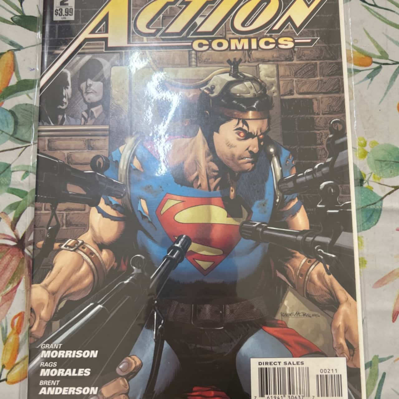DC Comics Dec2011 THE NEW SUPERMAN ACTION COMICS (b26)