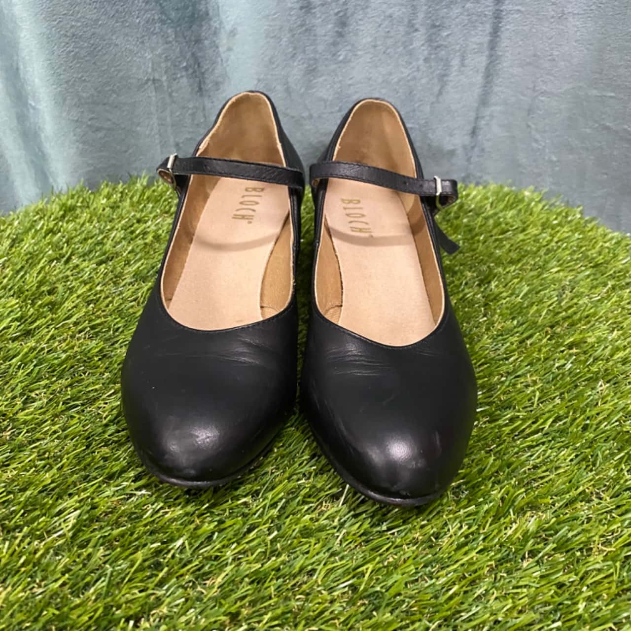 BLOCH Womens Size 7 Black Shoes(s)