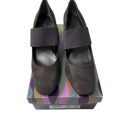 BNWT Moda Womens  Size 38 Heels Grey 