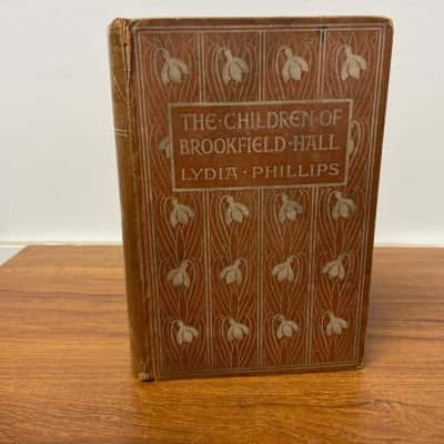 The Children of Brookfield Hall by Lydia Phillips 