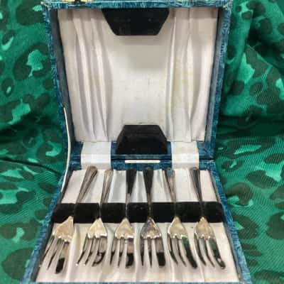 Grosvenor Delphic Cake Forks (6)
