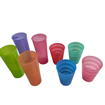 Tupperware Tall Tumblers and Small Tumblers 8 piece
