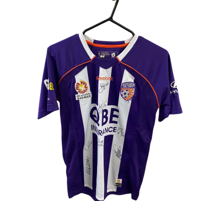 Reebok Mens Perth glory signed shirt  Size L 