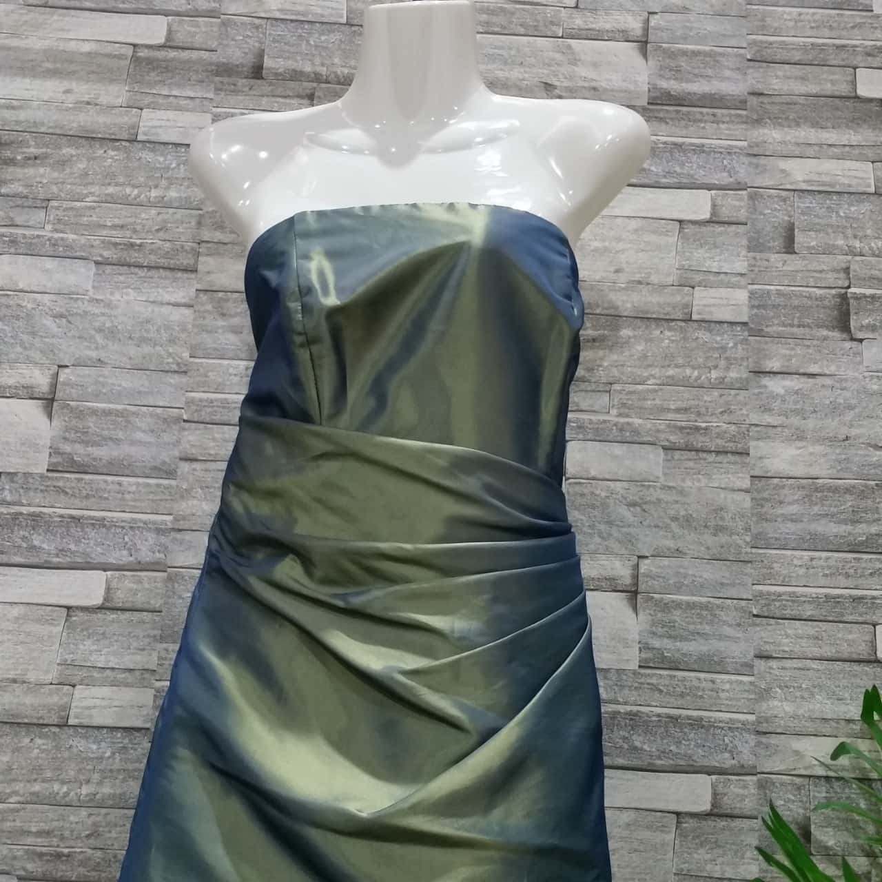 MR K Womens Size 14 Formal Dress / Off The Shoulder Olive (s)
