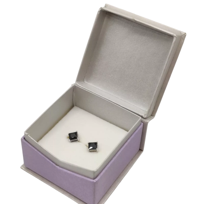New In Presentation Box Princess Cut Stud Earrings Genuine 375 White Gold Push Backs & Created Black Onyx