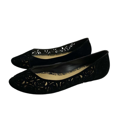  Women’s Bata Flats Size 6 