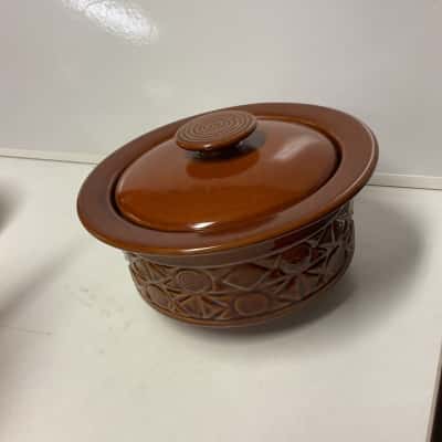 Vintage Royal Doulton zorba casserole dish with lid