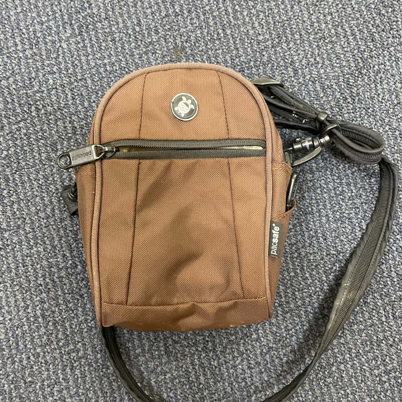 Unisex Pac Safe Cross Body Bag (Metro safe 100), Brown (s) - Used Very ...