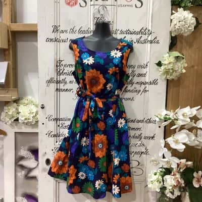 PRINCESS HIGHWAY BRAND! Womens  Size 12 Midi Dress Blue / Burnt Orange / Cream / Floral / Green / Navy Blue! STUNNING FLORAL TIE WAIST MIDI DRESS! GREAT FOR ANY OCCASION VERY LIGHTWEIGHT!