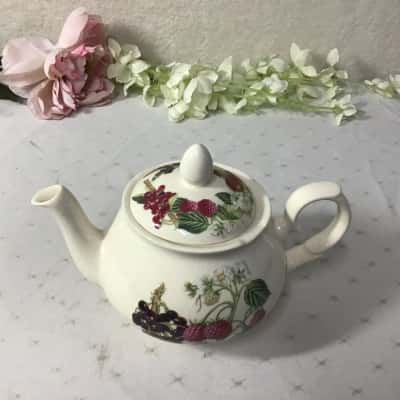 Vintage Whittard of Chelsea Royal Creamware Fruit Pattern Fine China Tea Pot 