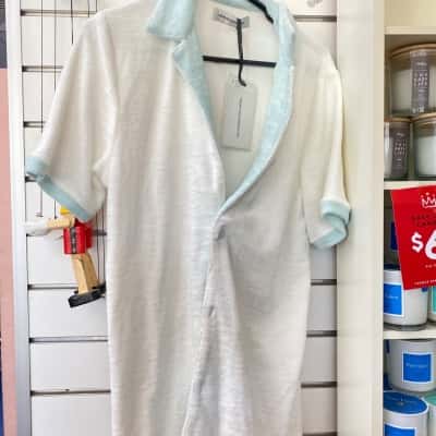  Mens  Size One Size Button-down Cardigan White 