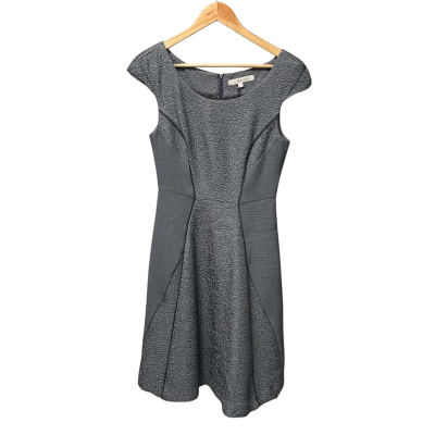 Lisa Ho Womens size 8 waffle dress