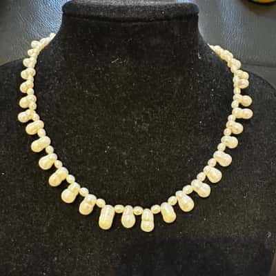  Womens Pearl Necklace Cream 42cm Long
