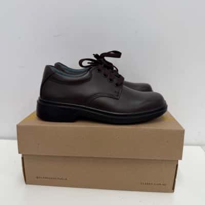 NEW - Clarks Daytona Youth Brown - Size 1 E