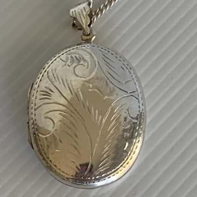  Vintage Solid 925 Sterling Silver Oval Locket Necklace - 60 cm Heavy Thick Chain